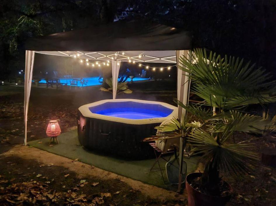 Domaine La Tuilerie Bed & Breakfast Guîtres Dış mekan fotoğraf