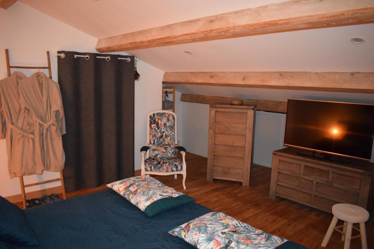 Domaine La Tuilerie Bed & Breakfast Guîtres Dış mekan fotoğraf
